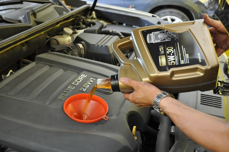 德国润滑油加盟代理|邹城|汽车发动机的维护与保养